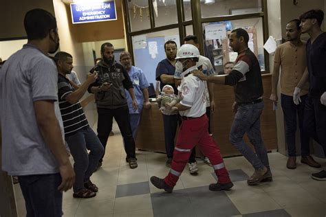 Gaza hospitals overwhelmed, doctor trying to get supplies to those in desperate need